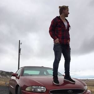 Meet your Posher, Justin